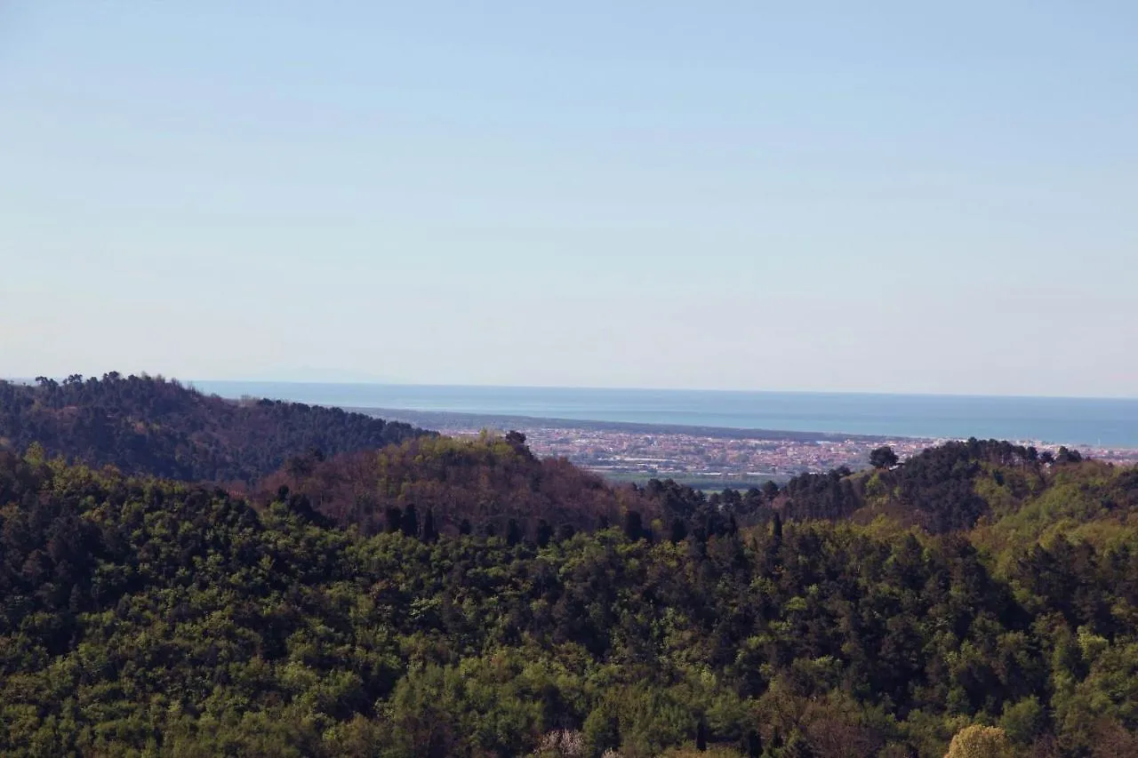 Il Giaggiolo Villa Camaiore Italy